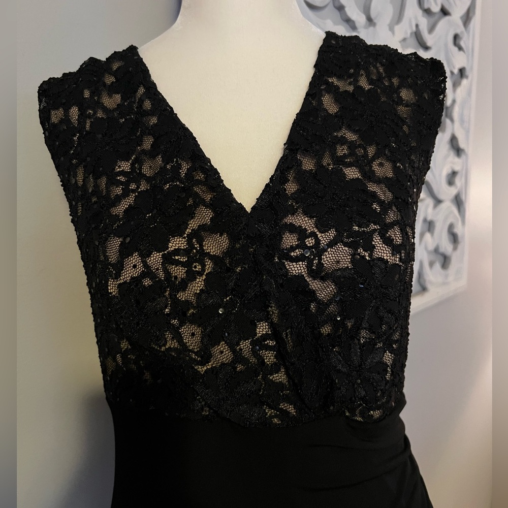 Stunning Black Dress EUC Size 16